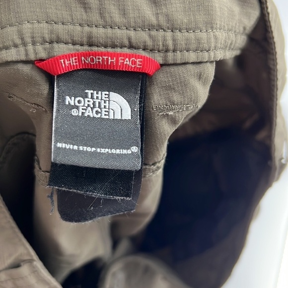 The north face women’s Bermuda shorts women’s 6 - Picture 5 of 7